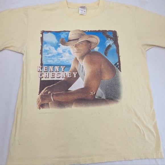 Kenny Chesney Vintage 2004 Guitars & Tiki Bars Concert Tee - Tour Cities in Back - Picture 7 of 9